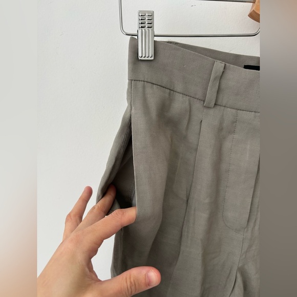 Judith and Charles high waist pleated linen grey trouser pant - Picture 4 of 11